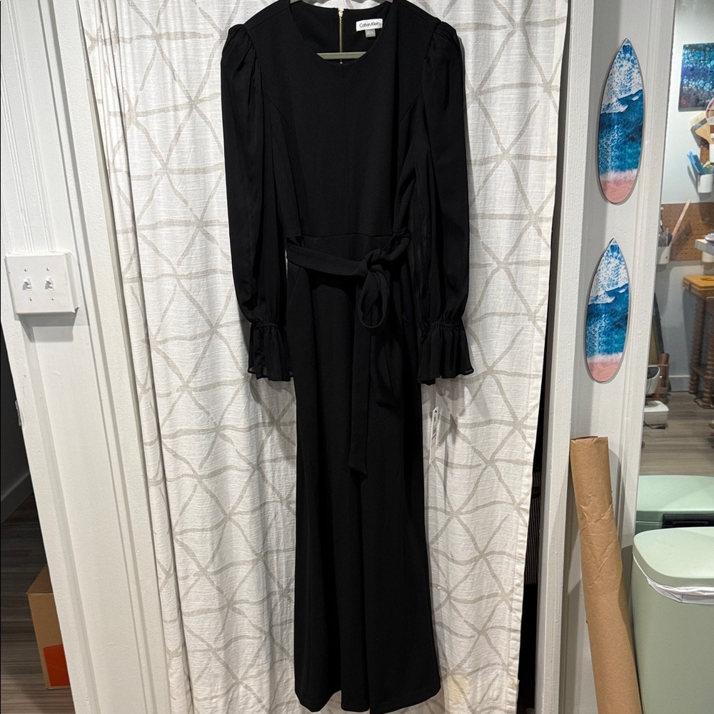 Calvin Klein sz12 Black Long Sleeve pants suit